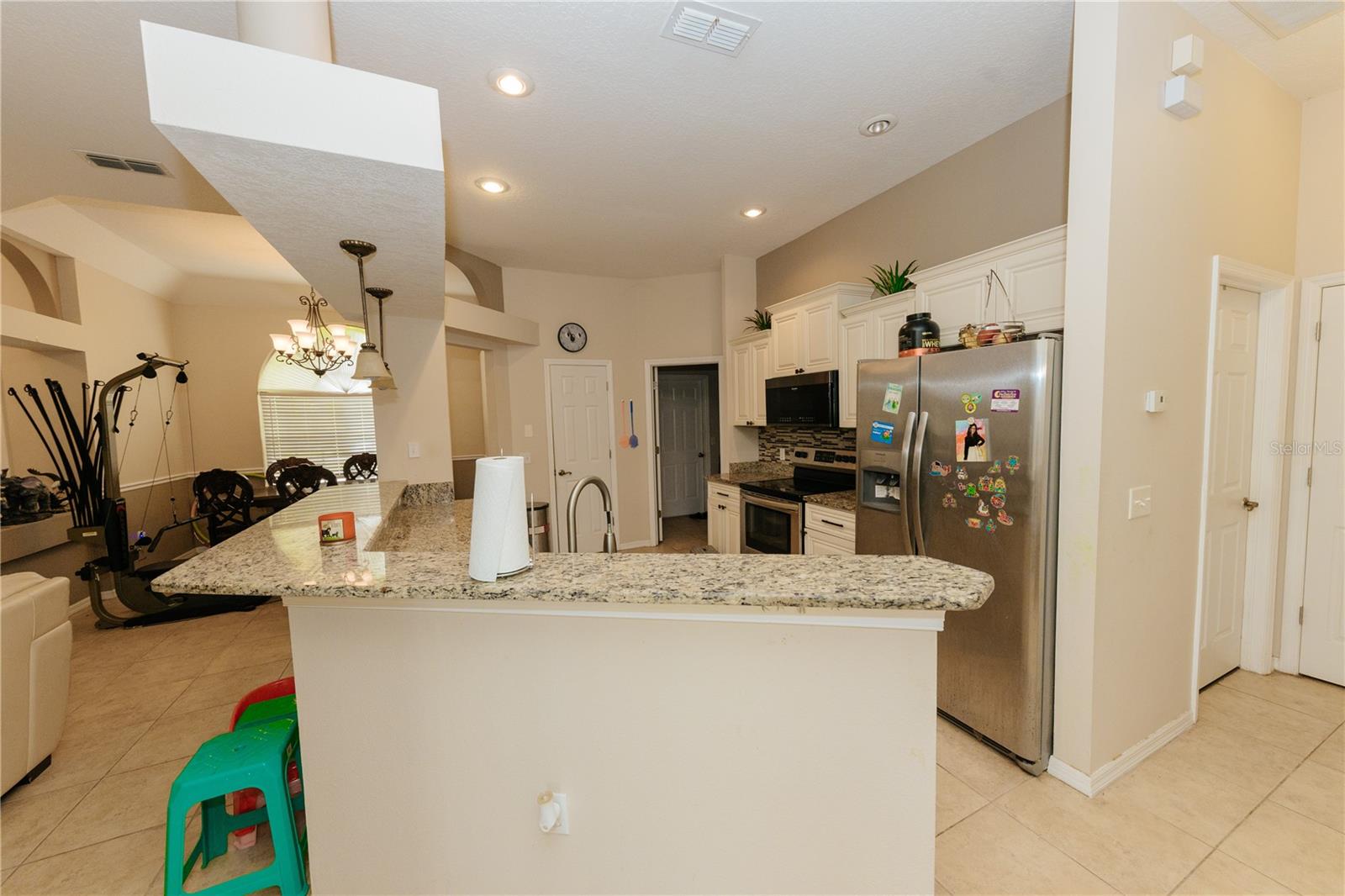 Image 9 of 21 For 4657 Parkway Boulevard