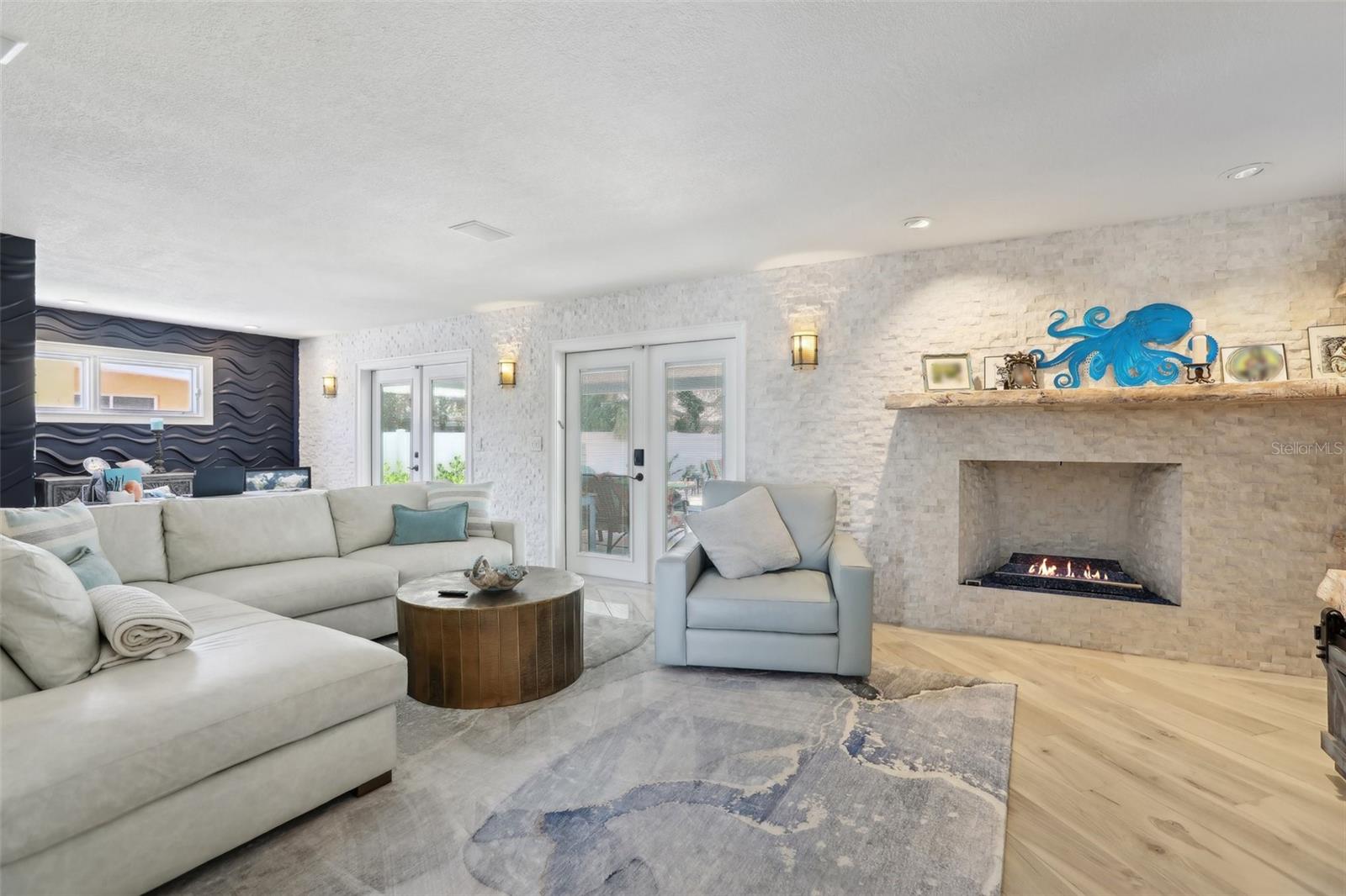Image 21 of 65 For 931 Gulf Boulevard