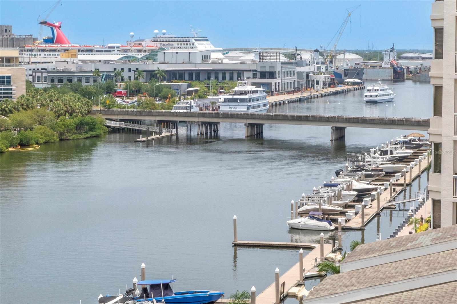 Image 27 of 40 For 700 Harbour Island Boulevard 731