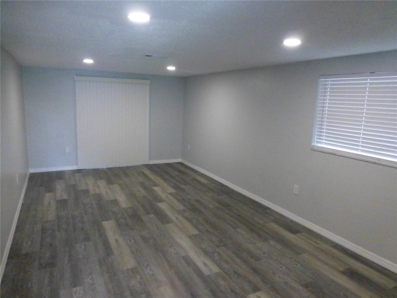 Image 4 of 14 For 3933 Winston Drive