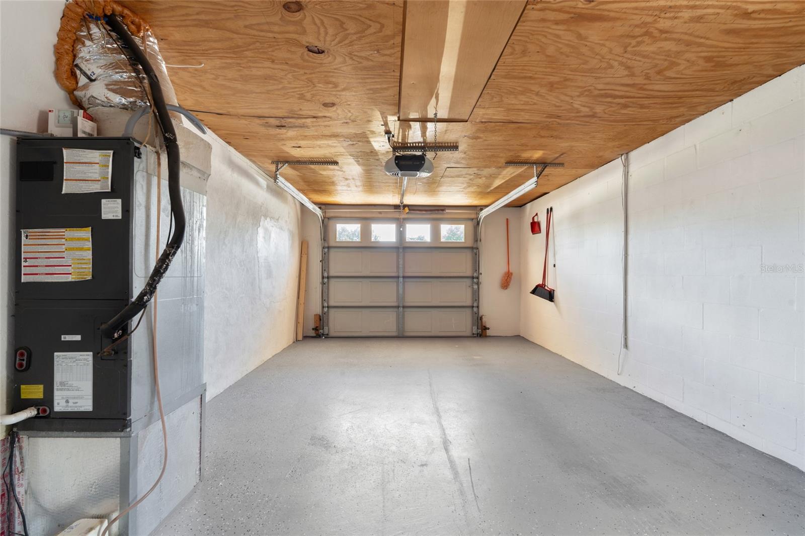 Image 17 of 27 For 5027 Overton Drive