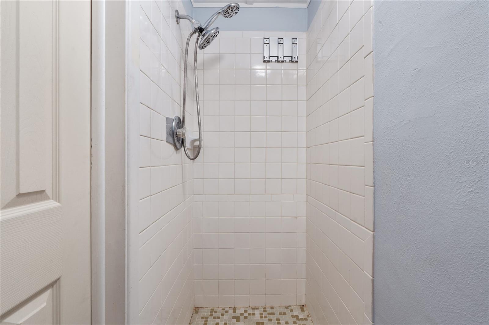 Image 20 of 27 For 5027 Overton Drive