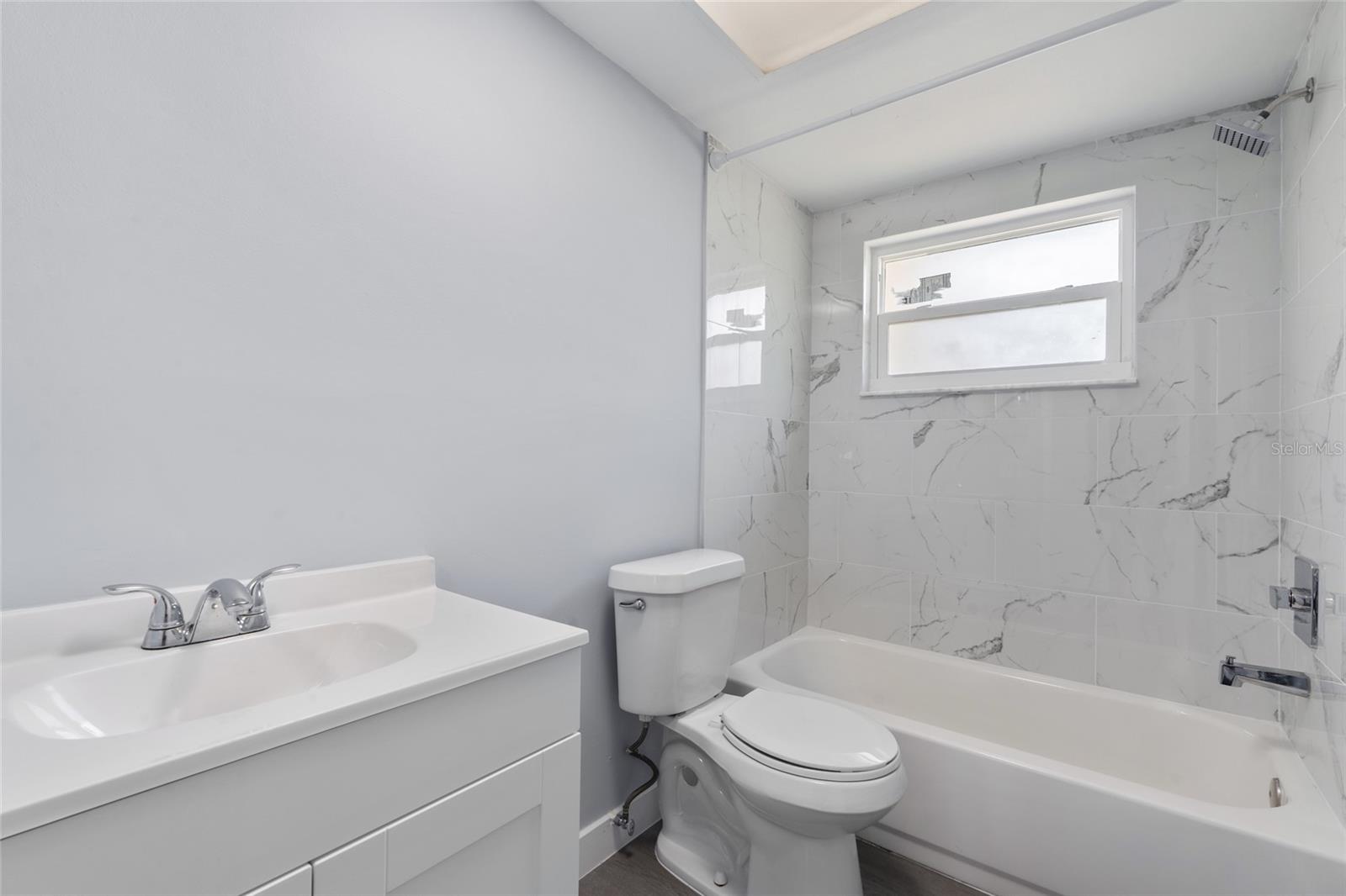 Image 9 of 27 For 5027 Overton Drive