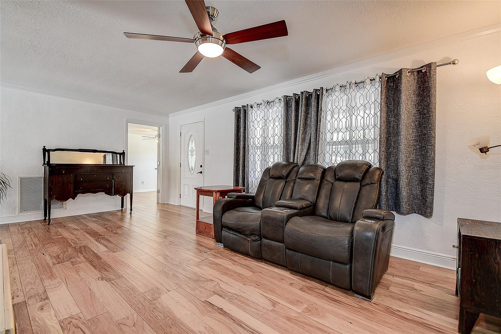 Image 13 of 44 For 5672 62nd Way N