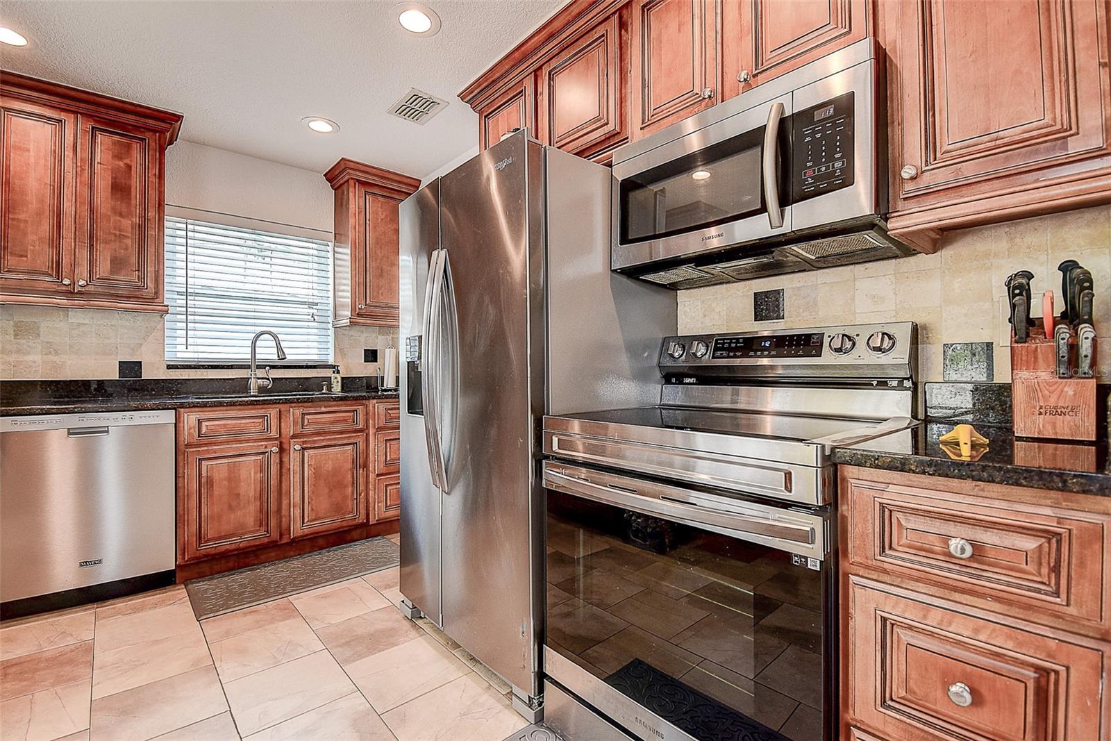Image 17 of 44 For 5672 62nd Way N