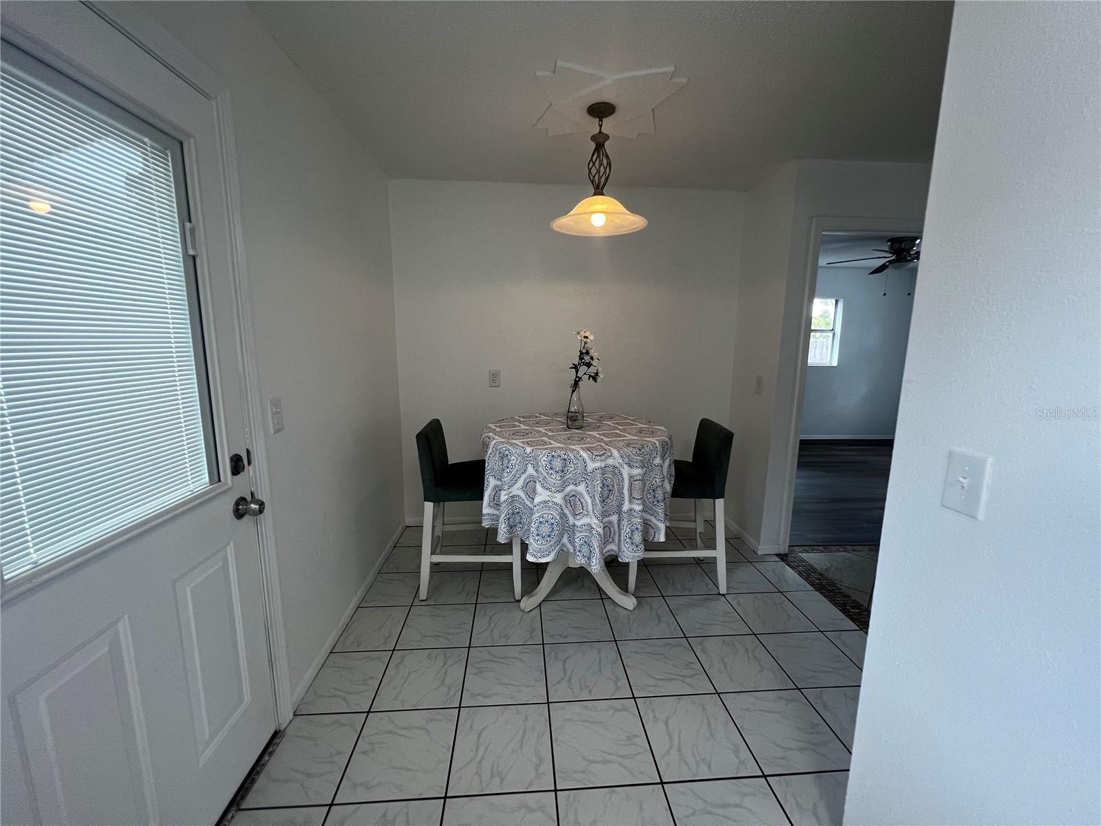 Image 10 of 18 For 103 Inwood Circle