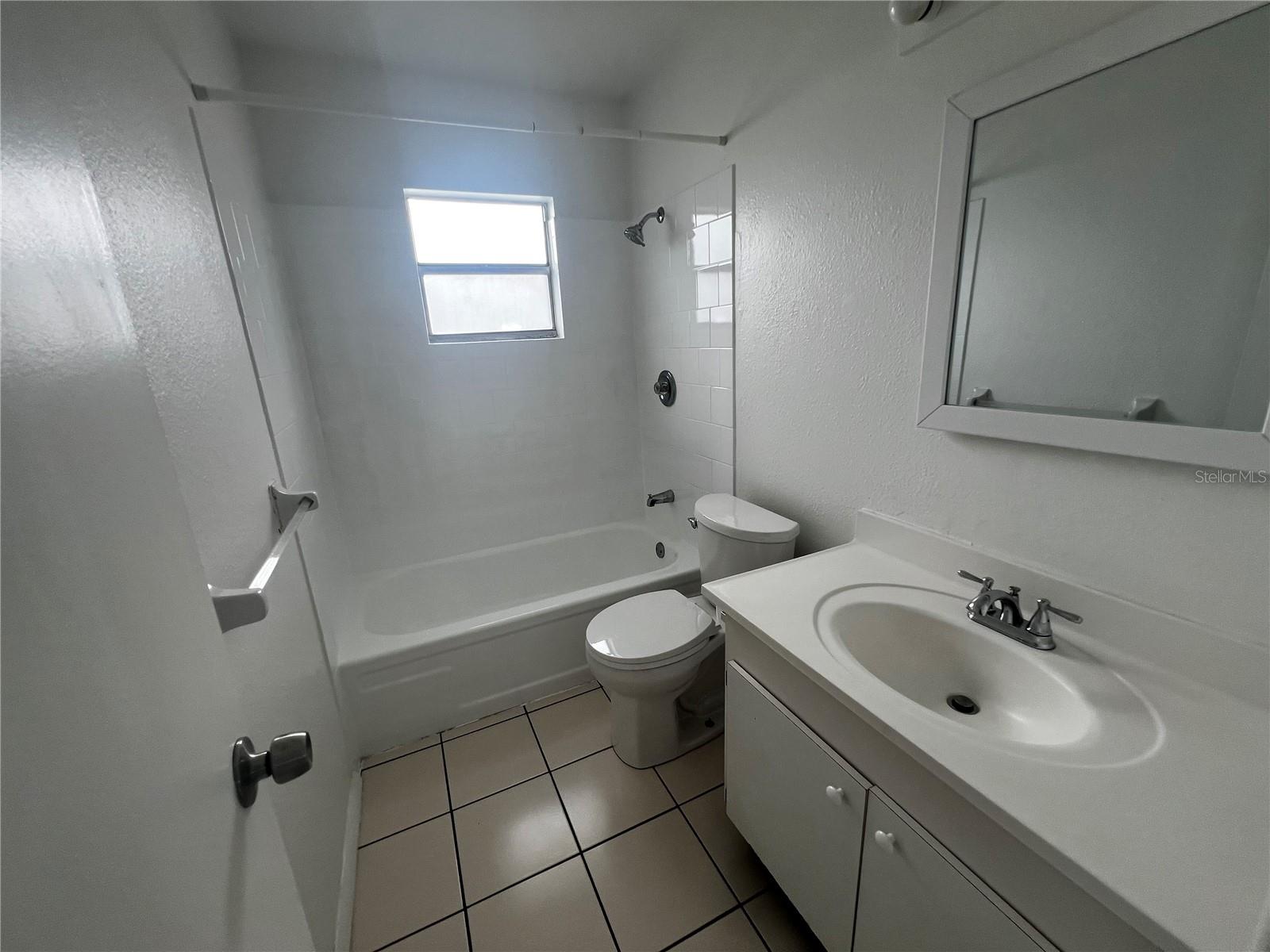 Image 11 of 18 For 103 Inwood Circle