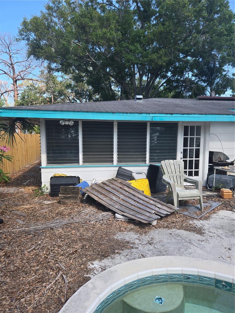 Image 8 of 21 For 1831 Pasadena Drive