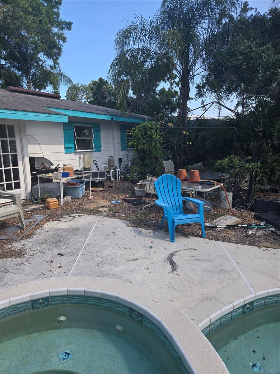 Image 9 of 21 For 1831 Pasadena Drive