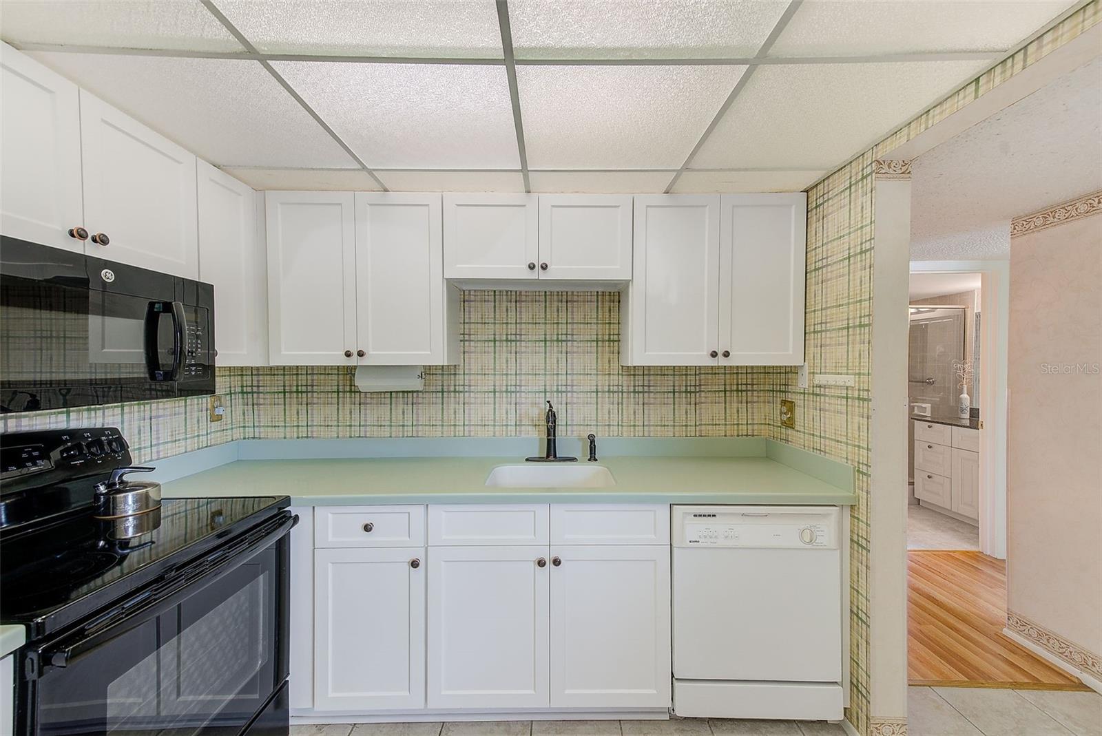 Image 12 of 39 For 14130 Rosemary Lane 4115