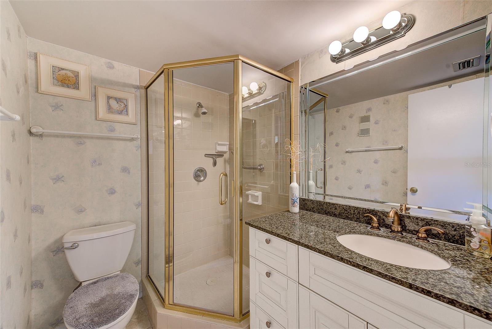 Image 21 of 39 For 14130 Rosemary Lane 4115