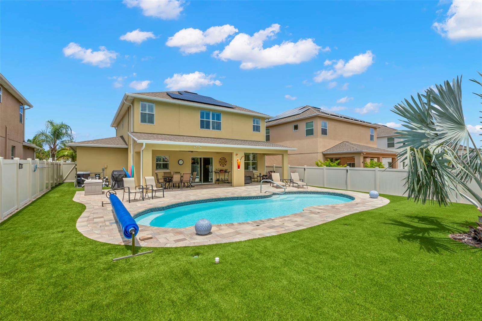 Image 22 of 47 For 10596 Lake Seminole Terrace
