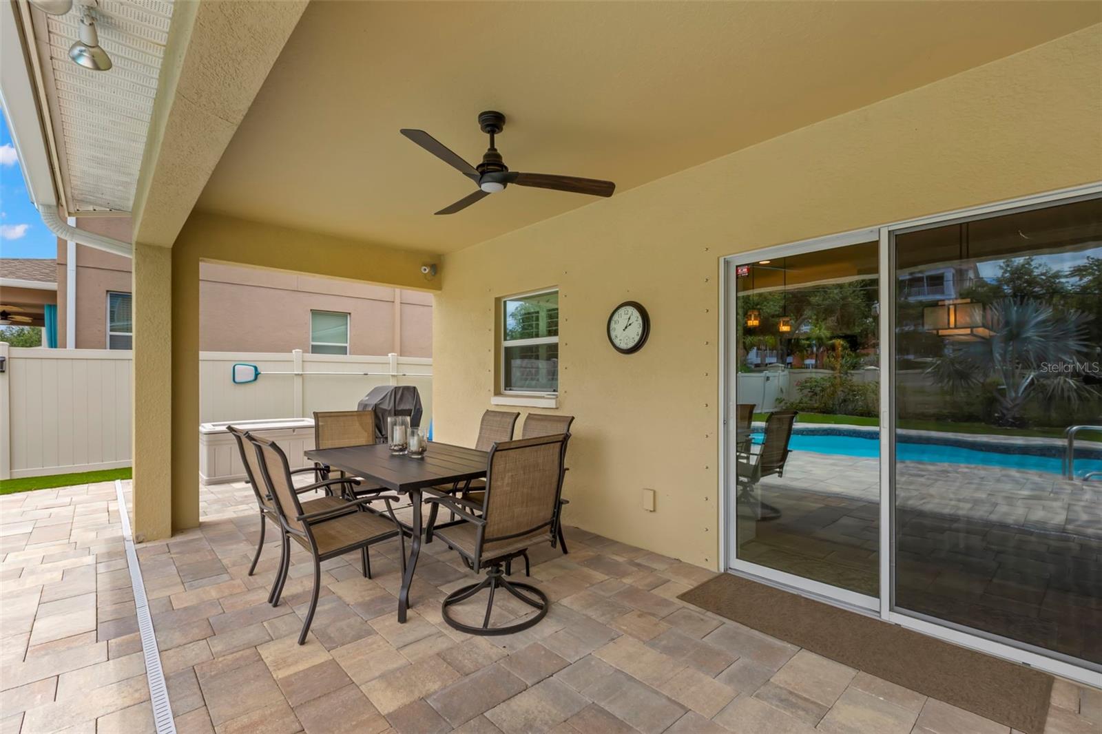 Image 23 of 47 For 10596 Lake Seminole Terrace