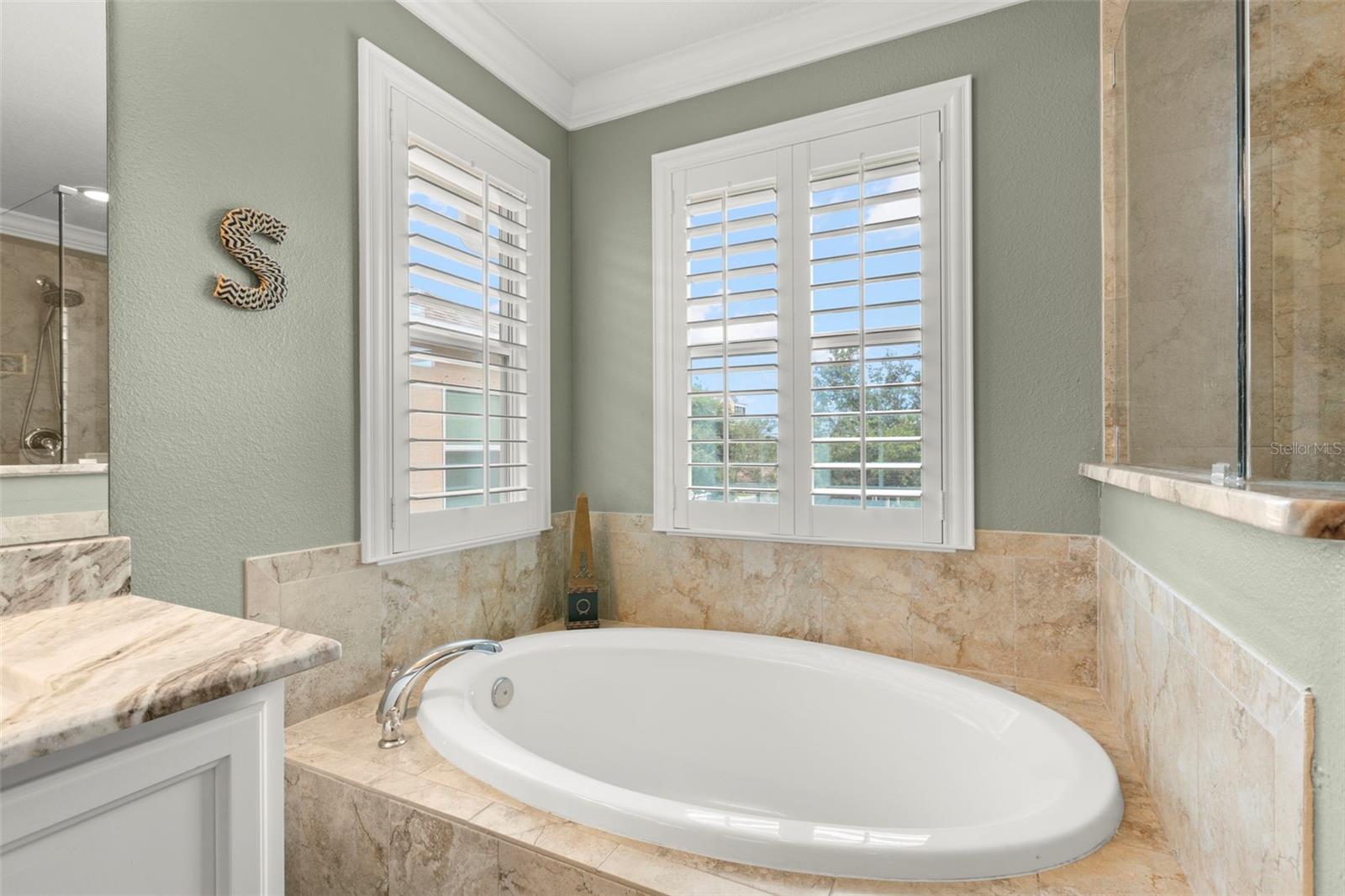 Image 28 of 47 For 10596 Lake Seminole Terrace
