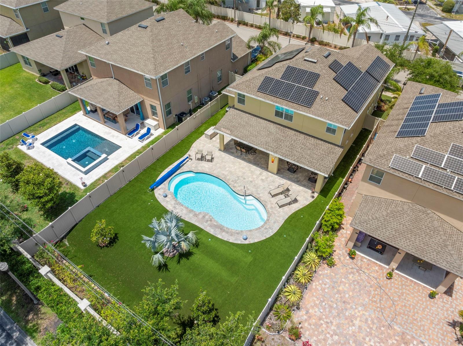 Image 4 of 47 For 10596 Lake Seminole Terrace
