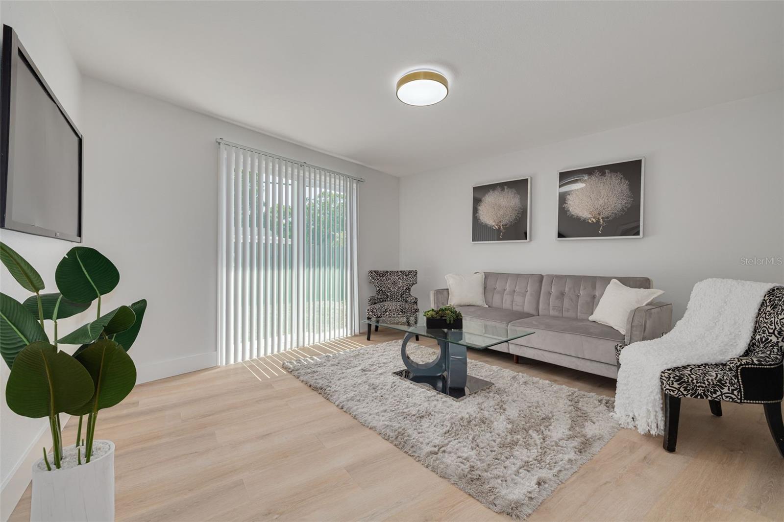 Image 11 of 26 For 11296 115th Street
