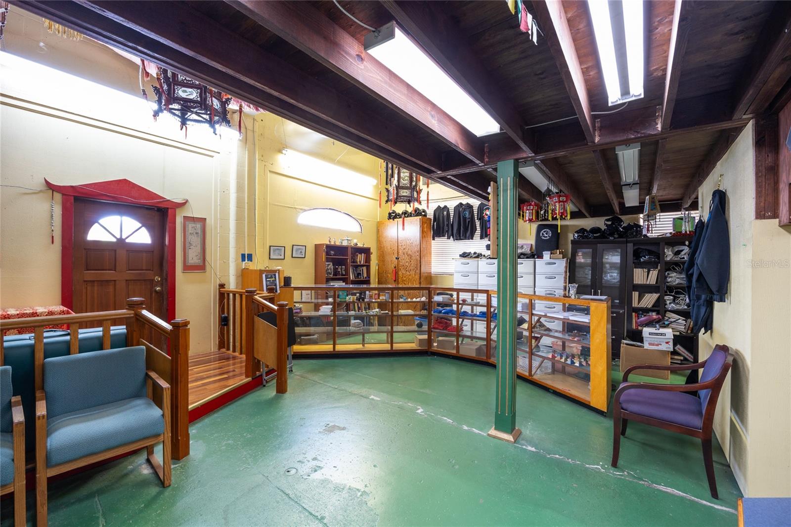 Image 9 of 11 For 1702 Cass Street