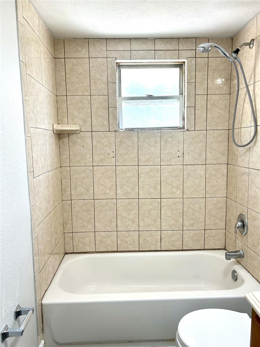 Image 13 of 22 For 8216 Krag Drive
