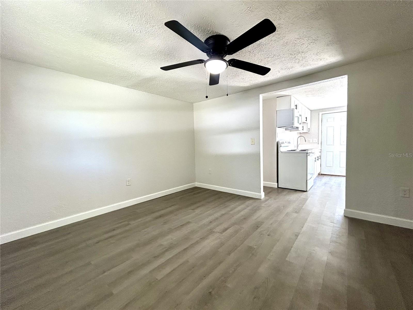 Image 4 of 22 For 8216 Krag Drive