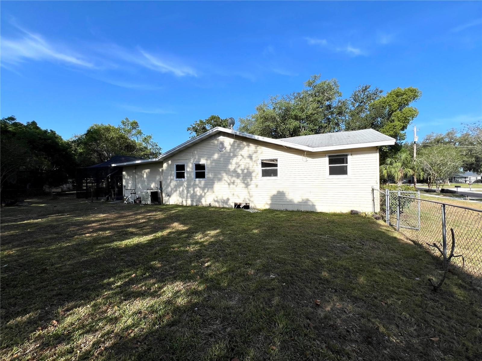 Image 6 of 28 For 403 Carolina Avenue
