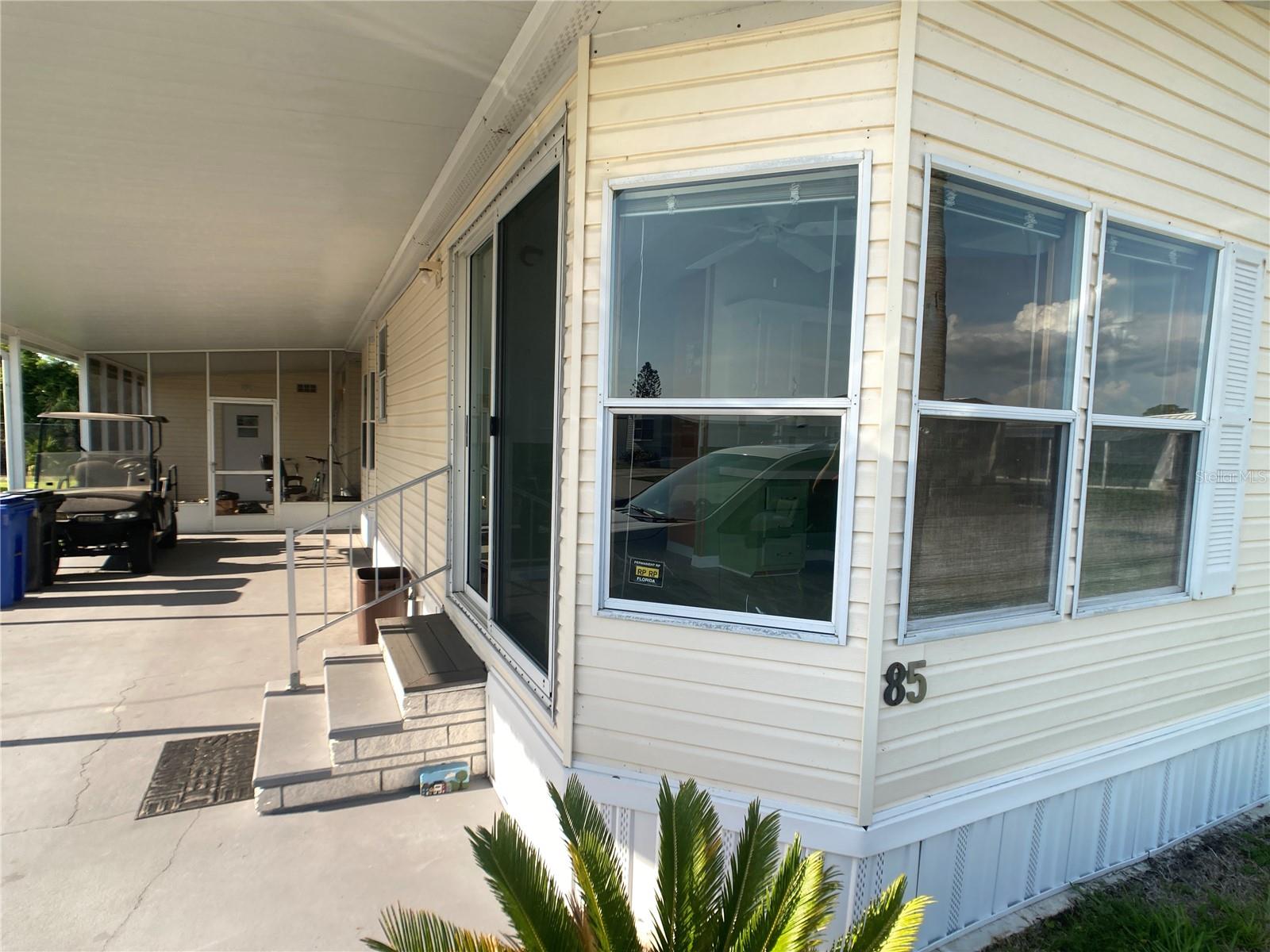 Image 2 of 28 For 1710 7th Street Sw 85