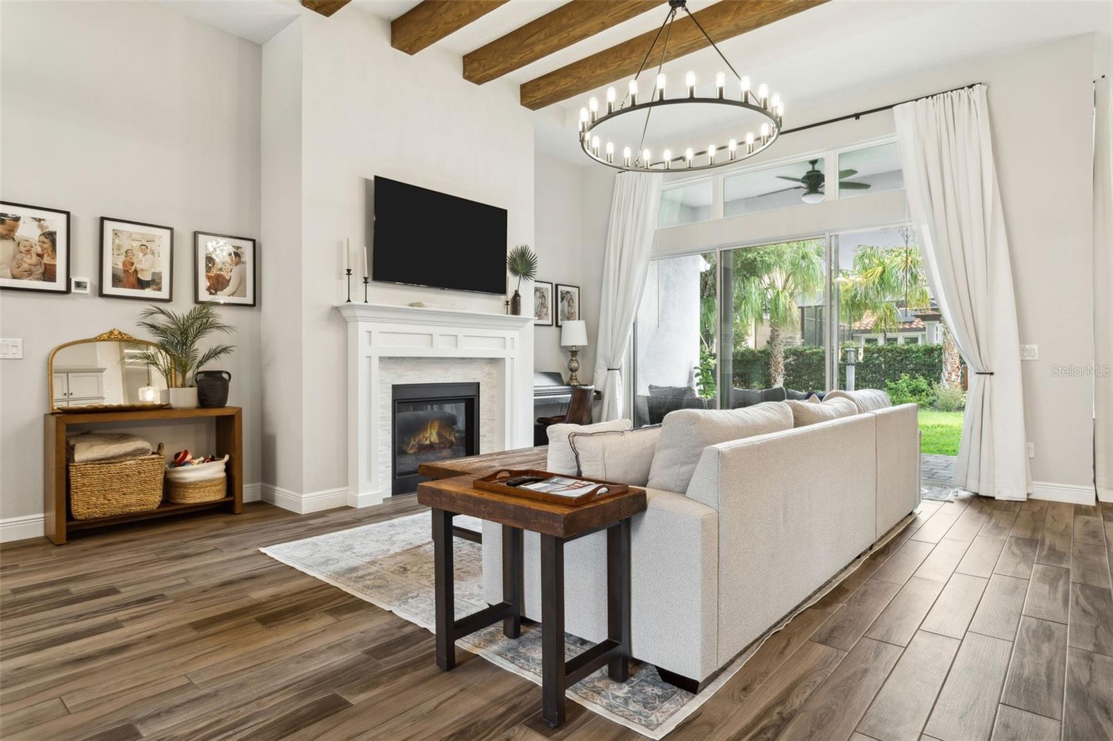 Image 4 of 43 For 5314 Alafia Falls Drive