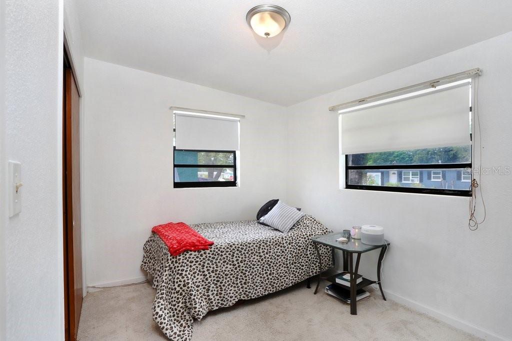 Image 5 of 16 For 660 11th Avenue N