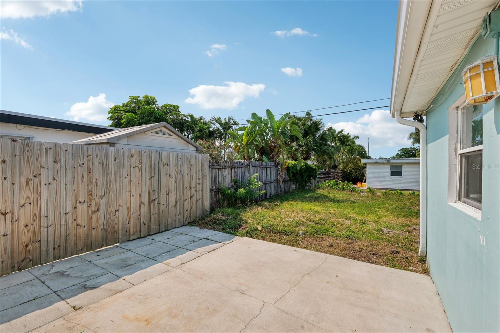 Image 21 of 23 For 3797 Bahama Road