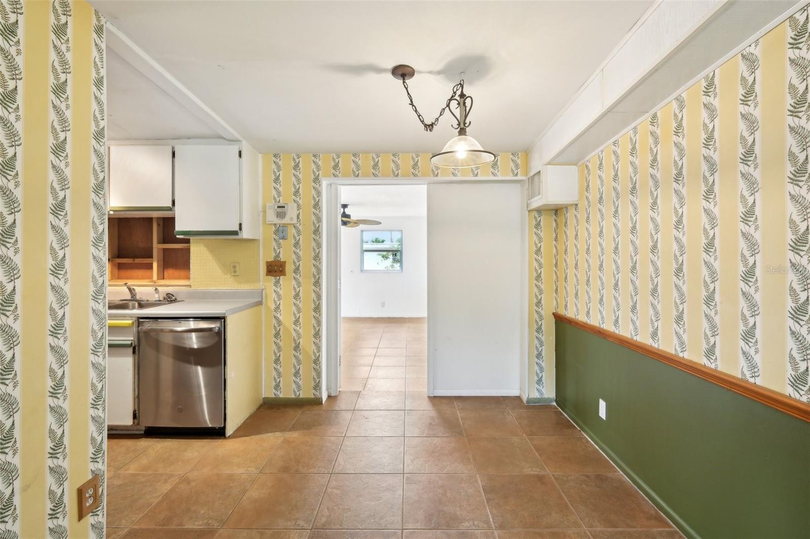 Image 6 of 23 For 3797 Bahama Road