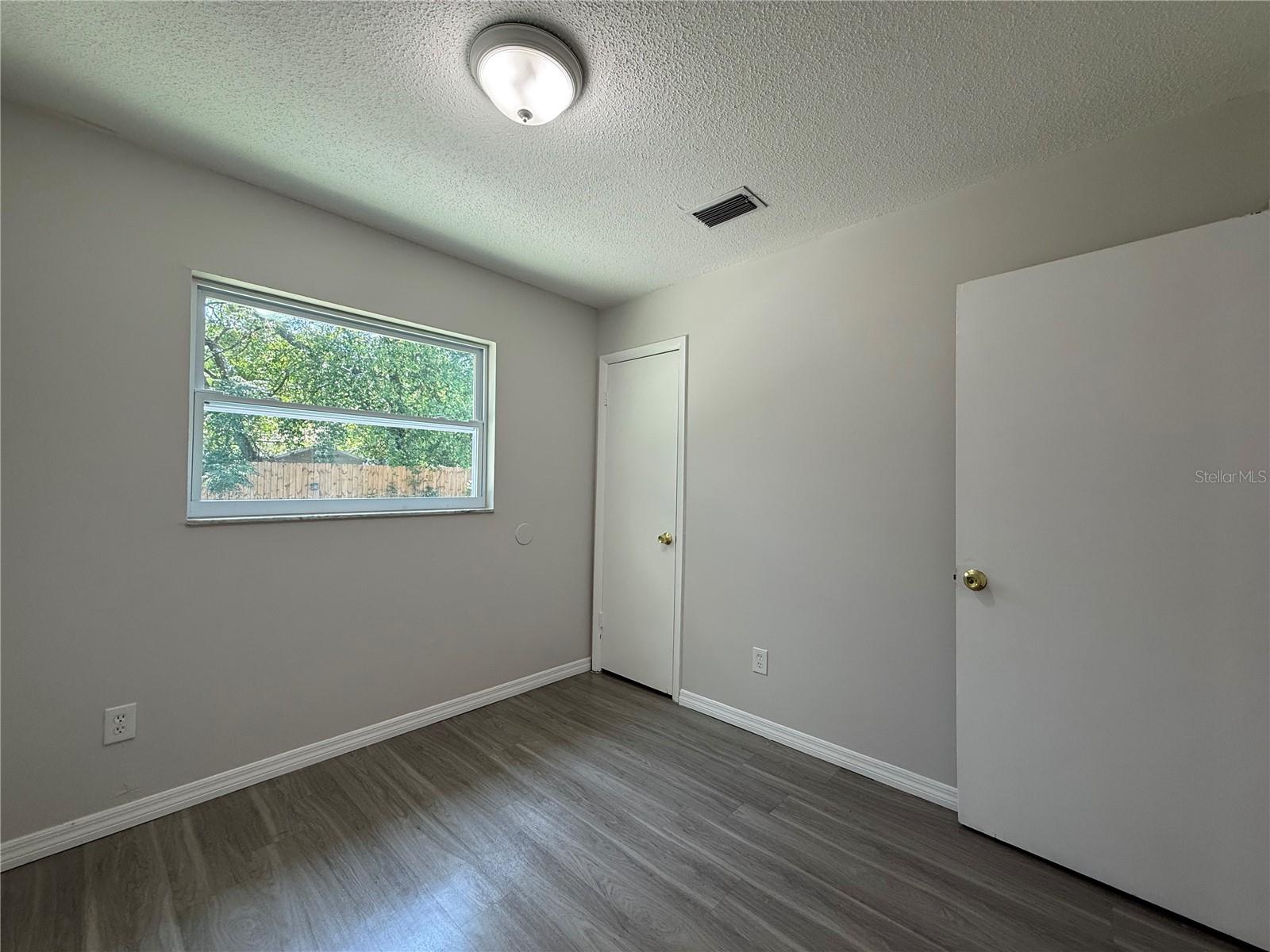 Image 5 of 13 For 10107 Florence Avenue
