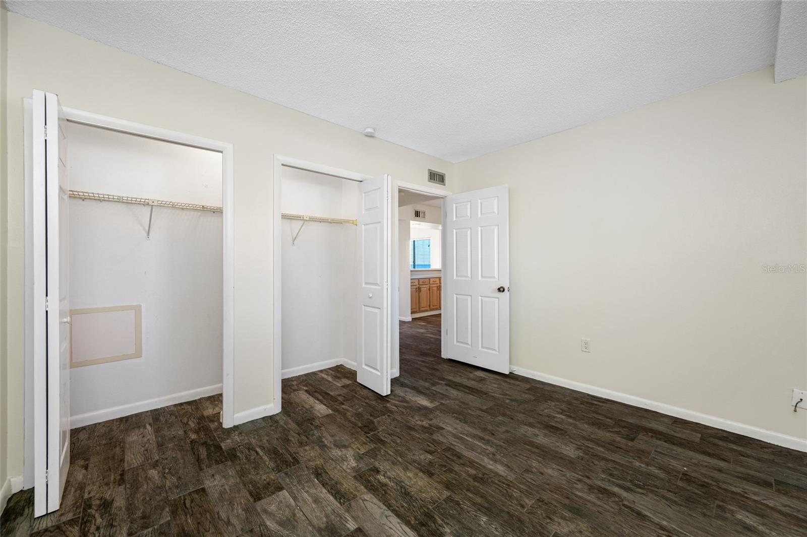 Image 17 of 50 For 828 Bahia Del Sol Drive 59