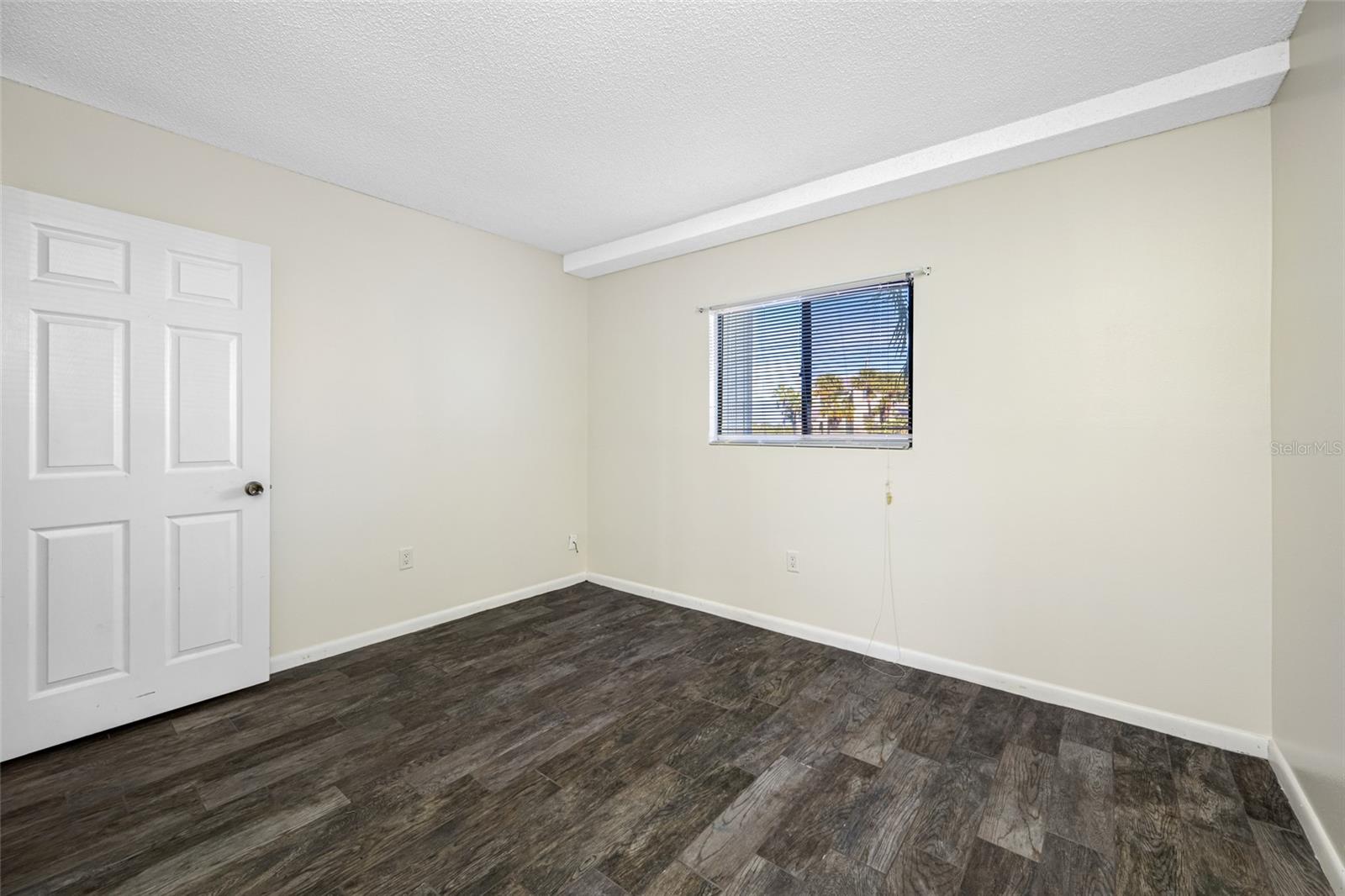 Image 18 of 50 For 828 Bahia Del Sol Drive 59