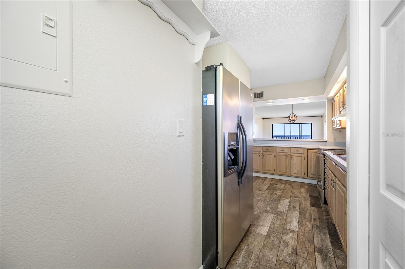 Image 28 of 50 For 828 Bahia Del Sol Drive 59