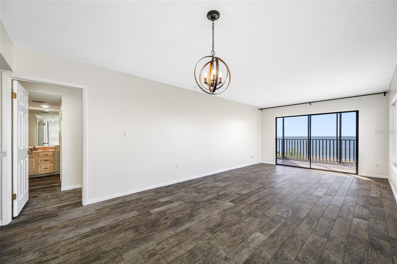 Image 30 of 50 For 828 Bahia Del Sol Drive 59