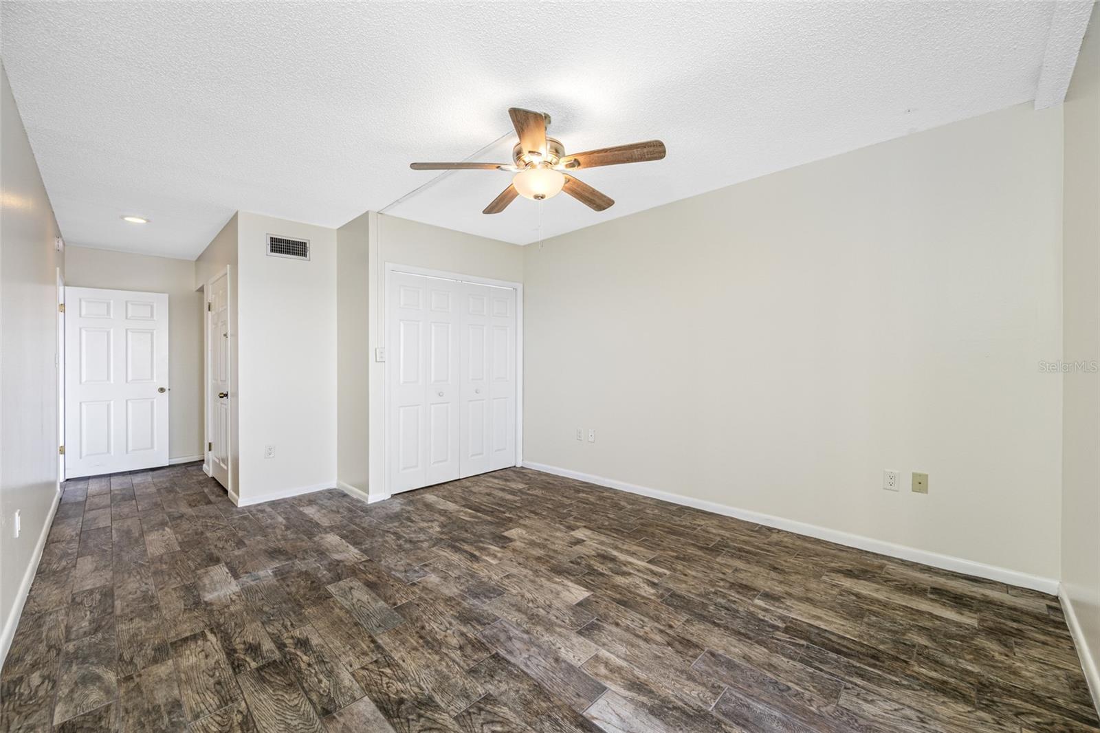 Image 39 of 50 For 828 Bahia Del Sol Drive 59