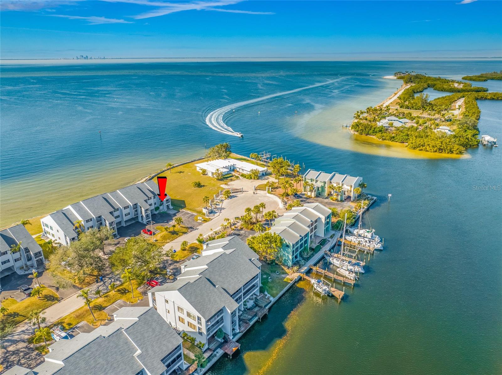 Image 4 of 50 For 828 Bahia Del Sol Drive 59