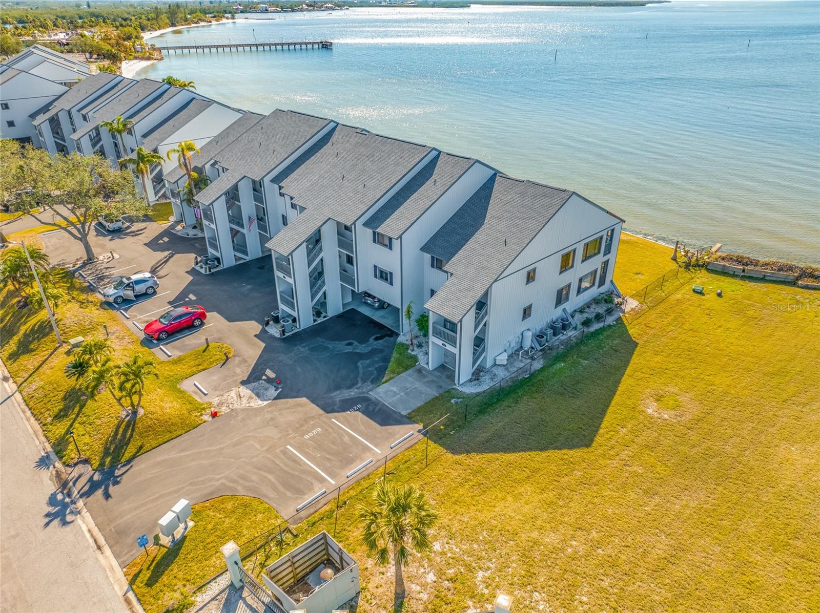 Image 45 of 50 For 828 Bahia Del Sol Drive 59