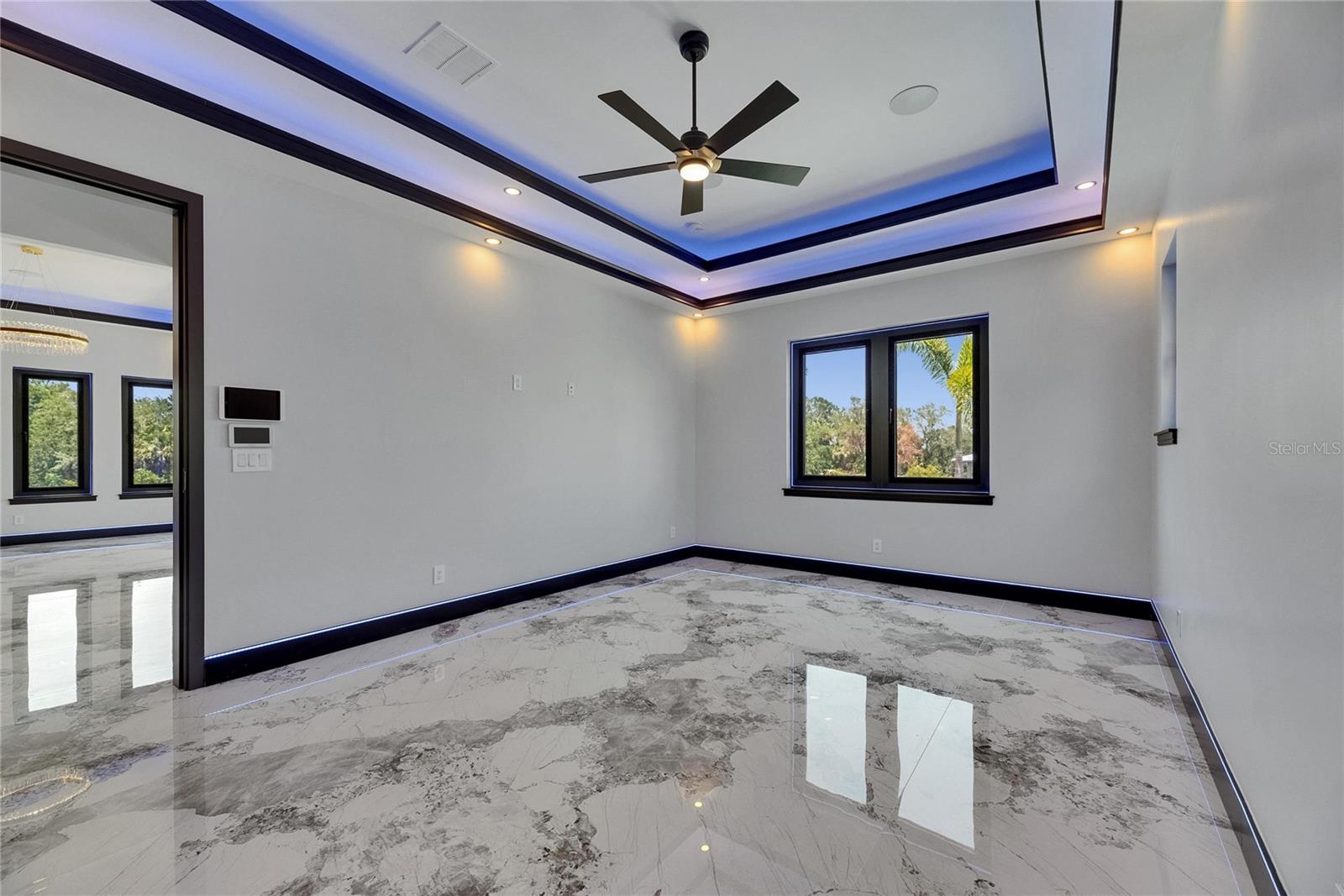 Image 45 of 90 For 6522 Simone Shores Circle