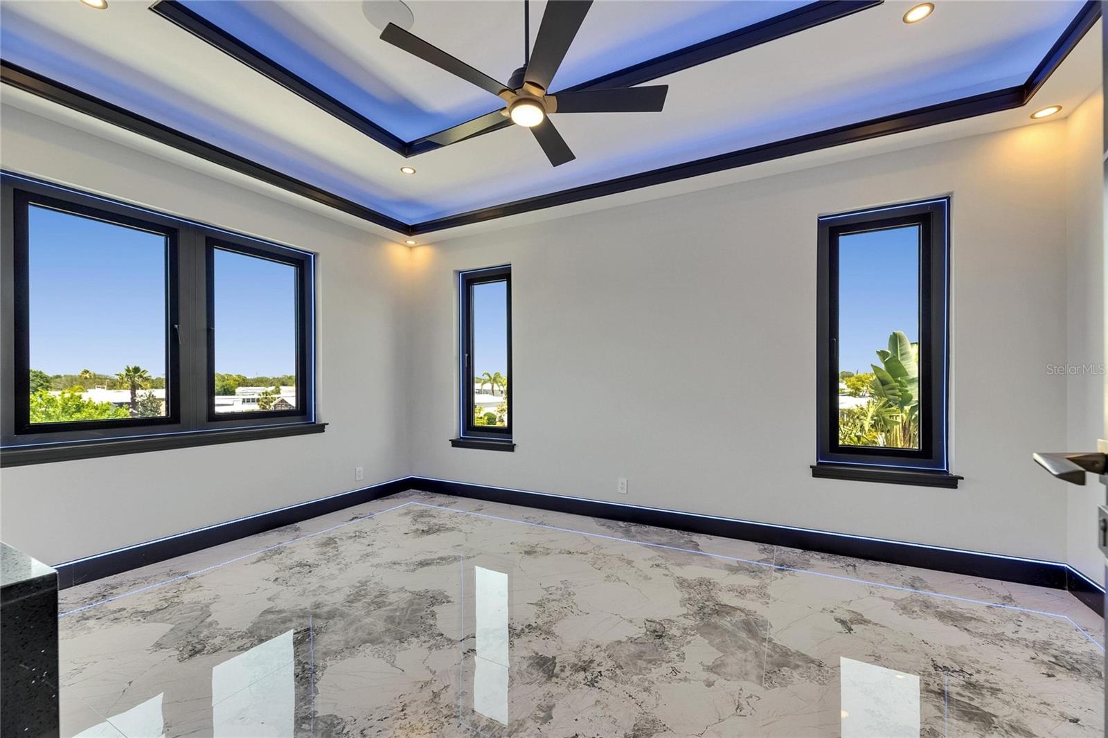 Image 58 of 90 For 6522 Simone Shores Circle