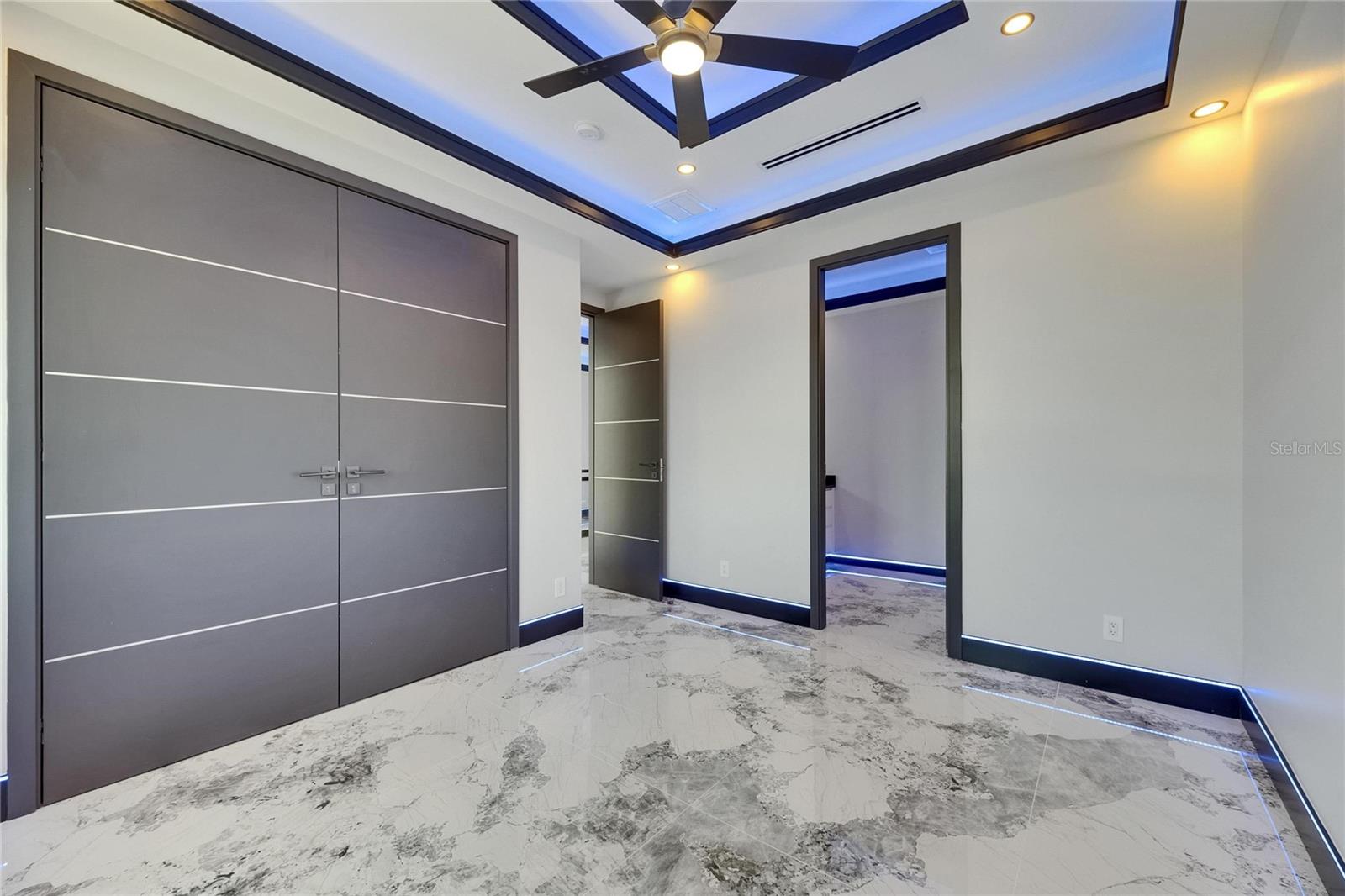 Image 62 of 90 For 6522 Simone Shores Circle