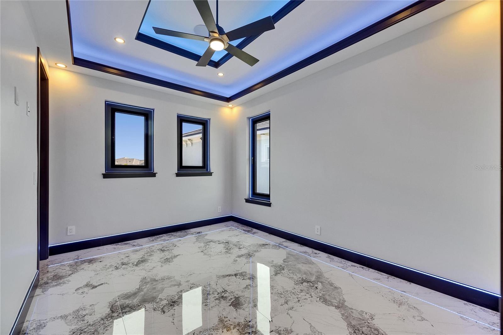 Image 66 of 90 For 6522 Simone Shores Circle
