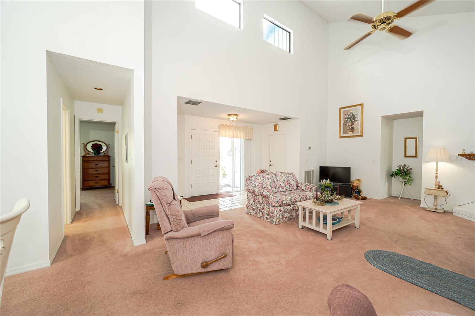 Image 10 of 44 For 34507 Cedarfield Drive