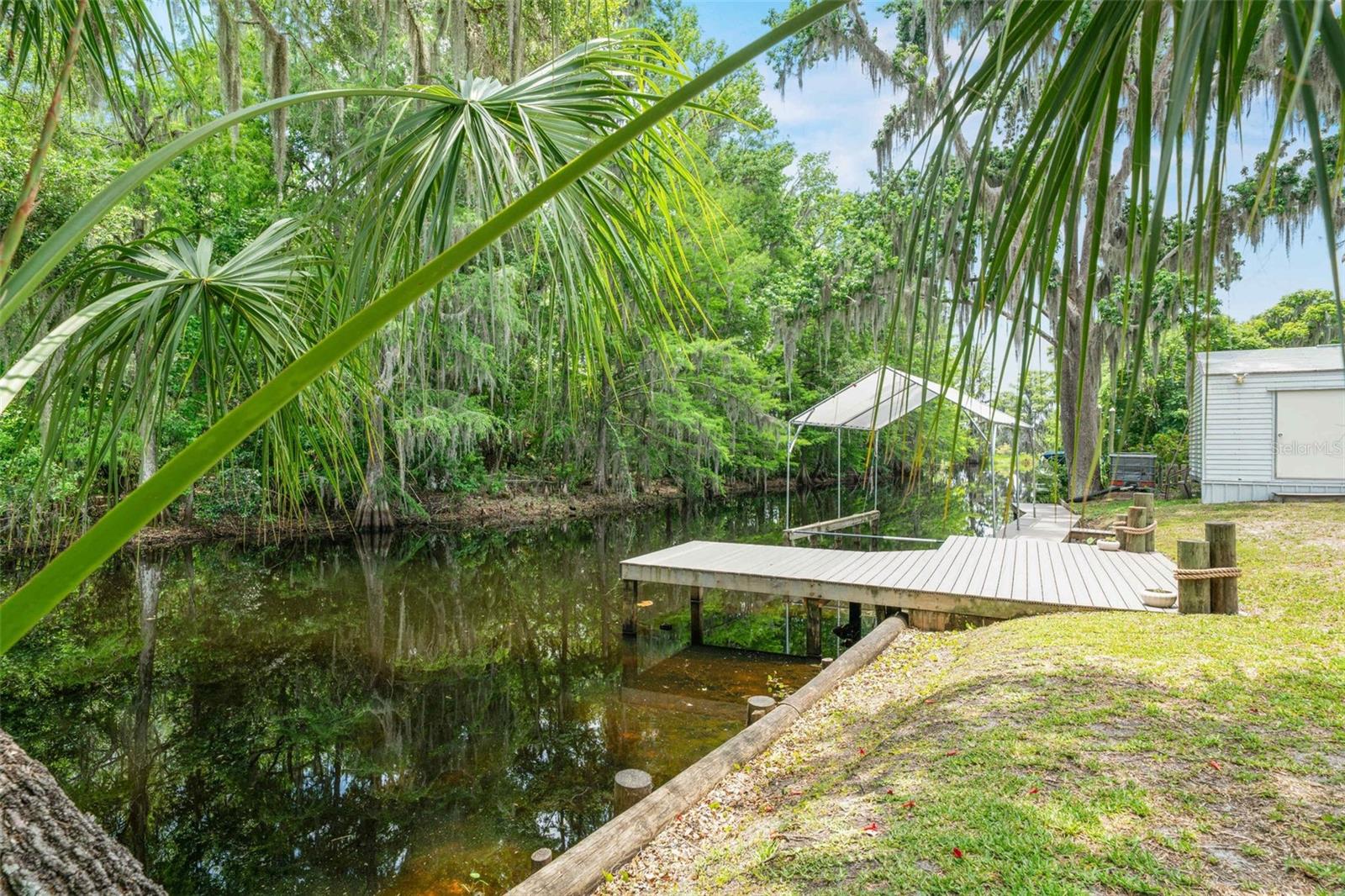 Image 3 of 73 For 1123 Waterview Drive