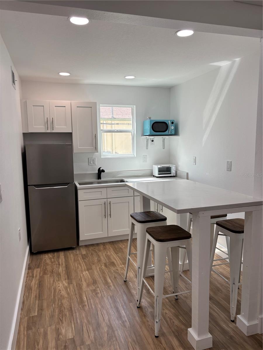 Image 3 of 10 For 14141 Gulf Boulevard 5