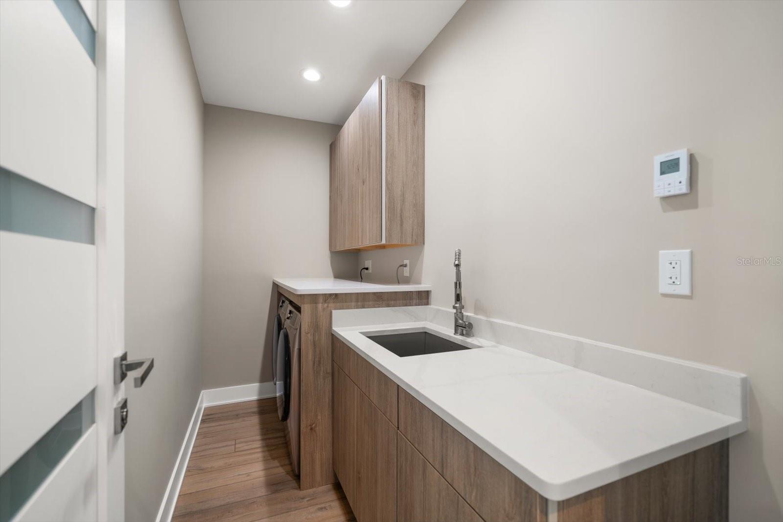 Image 53 of 79 For 16047 Redington Drive