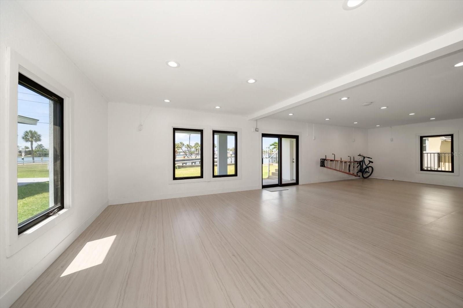Image 67 of 79 For 16047 Redington Drive