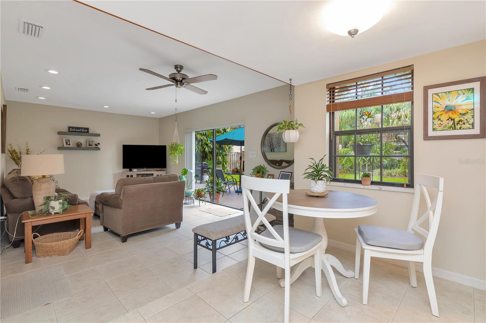 Image 15 of 38 For 9465 126th Avenue