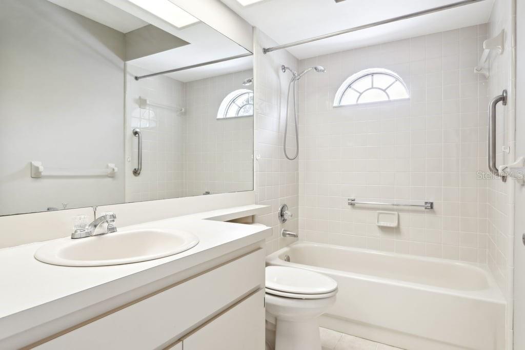 Image 20 of 25 For 4655 Wallingford Court 4655