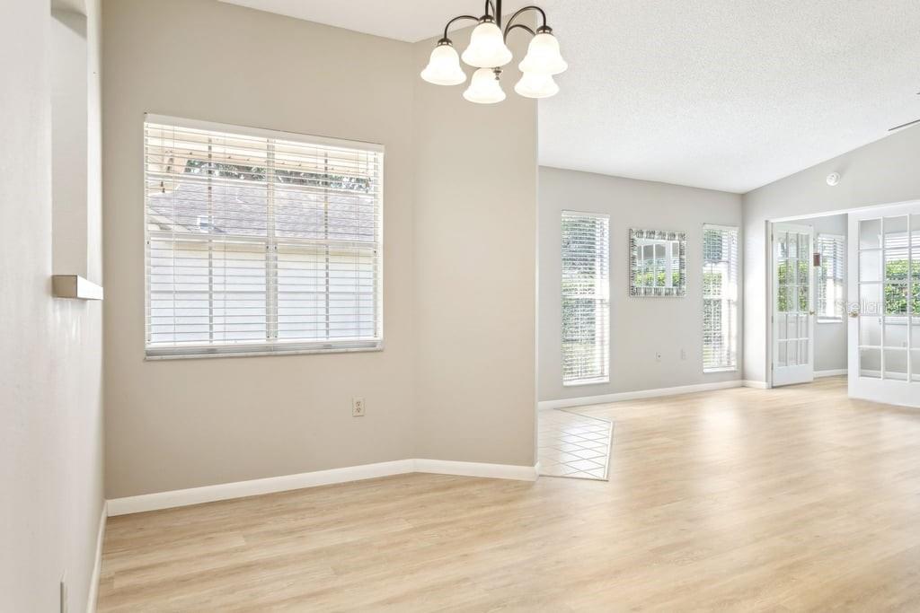 Image 6 of 25 For 4655 Wallingford Court 4655