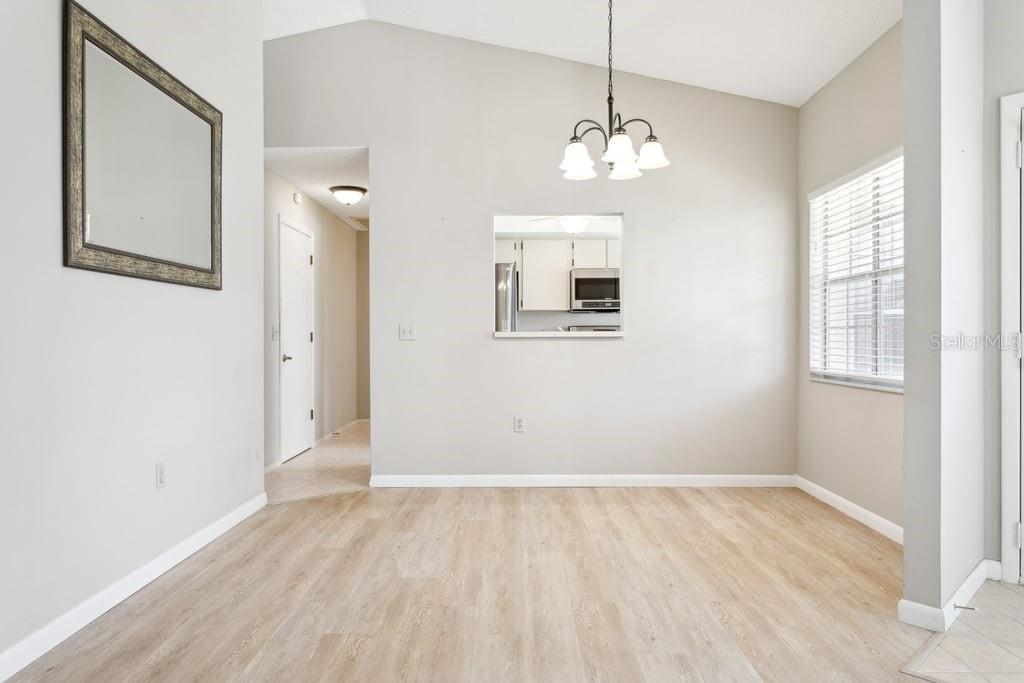 Image 8 of 25 For 4655 Wallingford Court 4655
